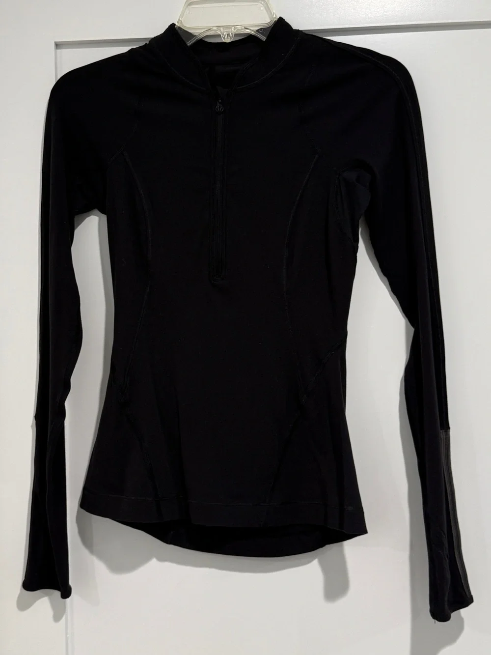 Lululemon Women's Black Long-Sleeve Performance Quarter Zip Top size 2